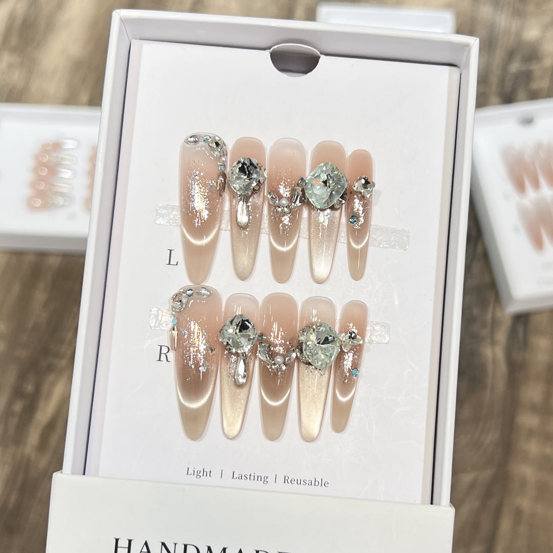 Glamorous Stiletto Press-On Nail Tips with Crystal Embellishments Bowlift