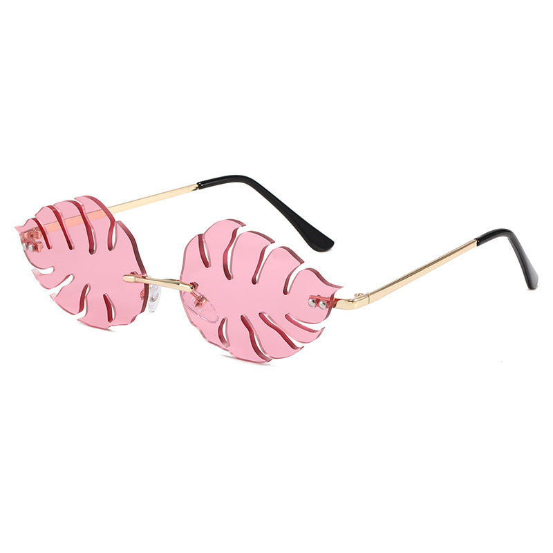 Ladies fashionable sunglasses with striking leaf design Bowlift