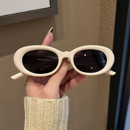 Modern Oval Frame Sunglasses Bowlift