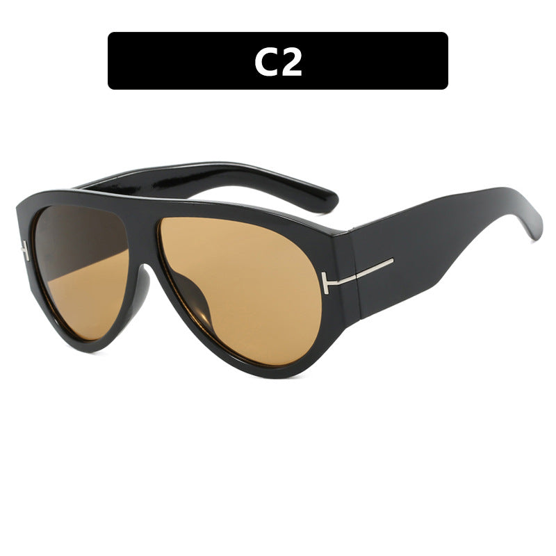 Women's fashionable oversized sunglasses in retro style Bowlift