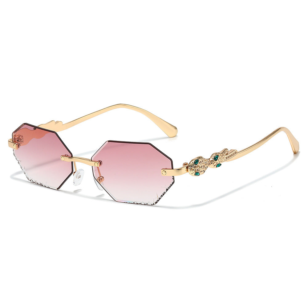 Fashion-Forward Statement Hexagonal Sunglasses Bowlift