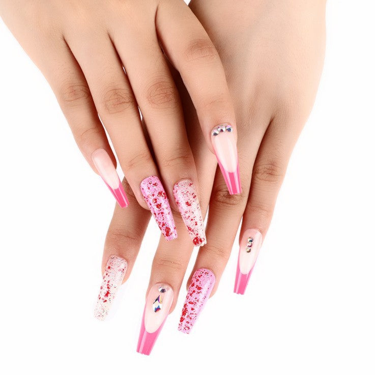 Glamorous artificial nails with glitter accents Bowlift