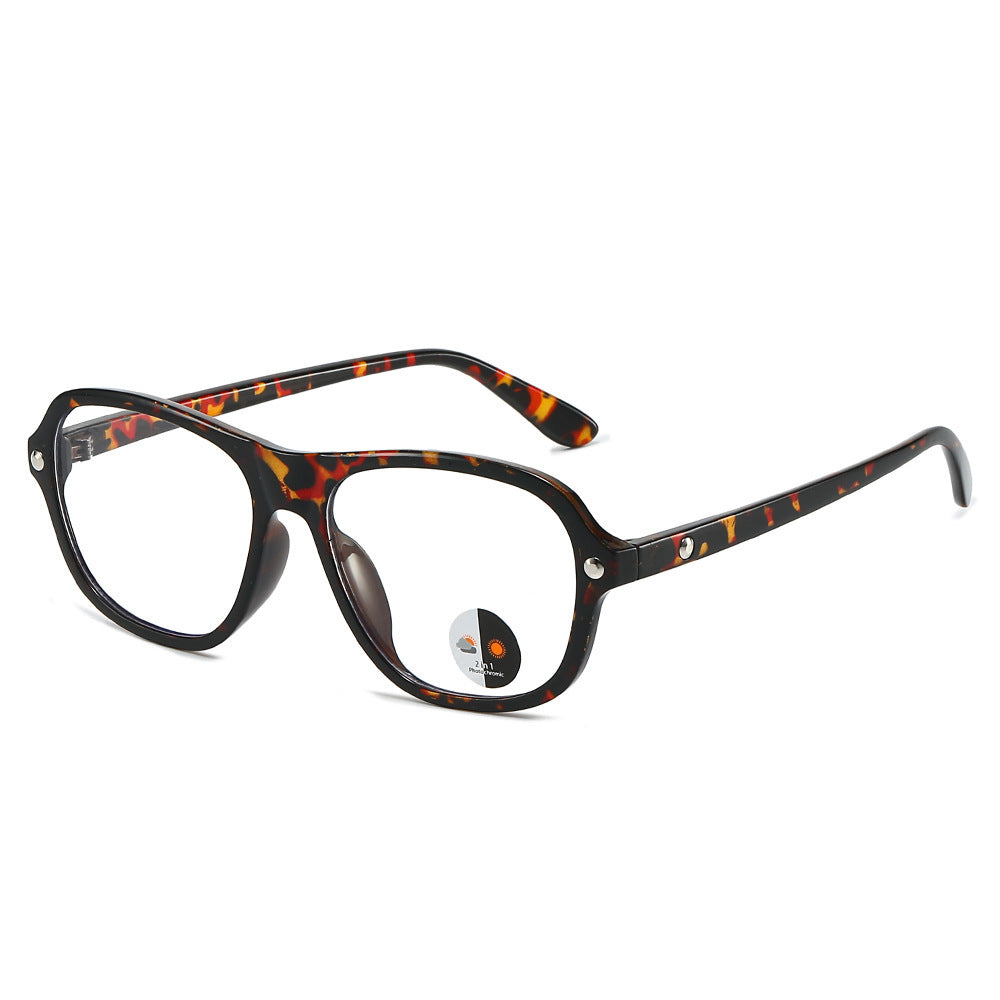 Contemporary Statement Sunglasses Bowlift