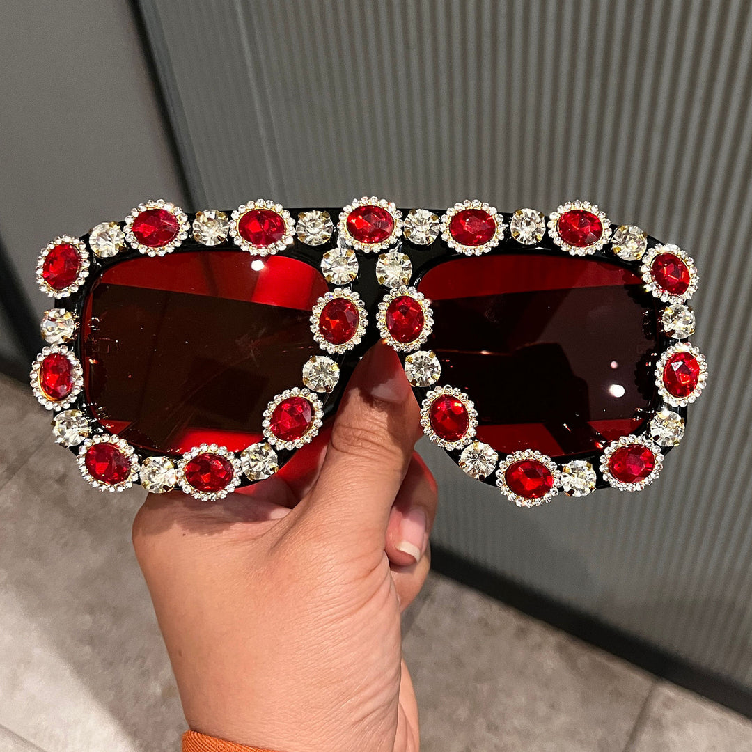 Ladies Glamorous Sunglasses with Sparkling Crystal Frame Bowlift