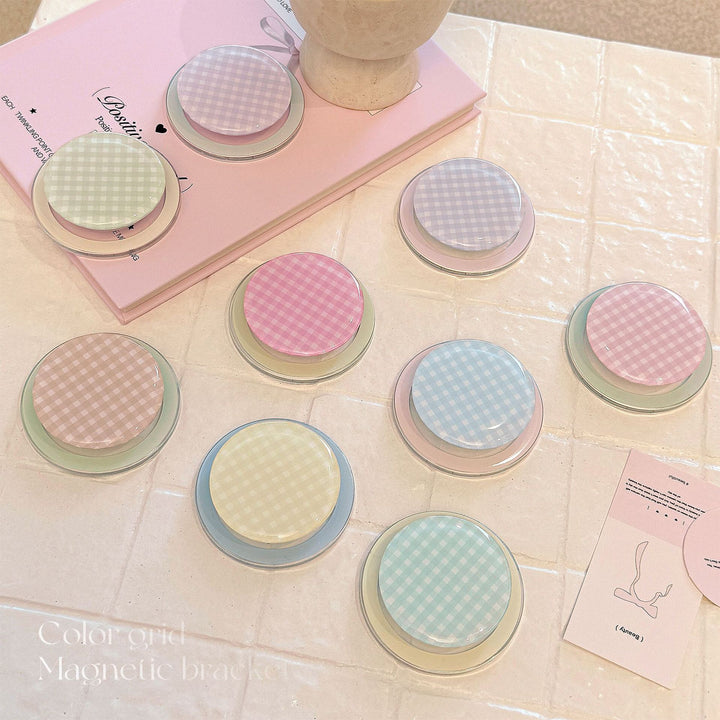 Practical glass coaster with checkered pattern Bowlift