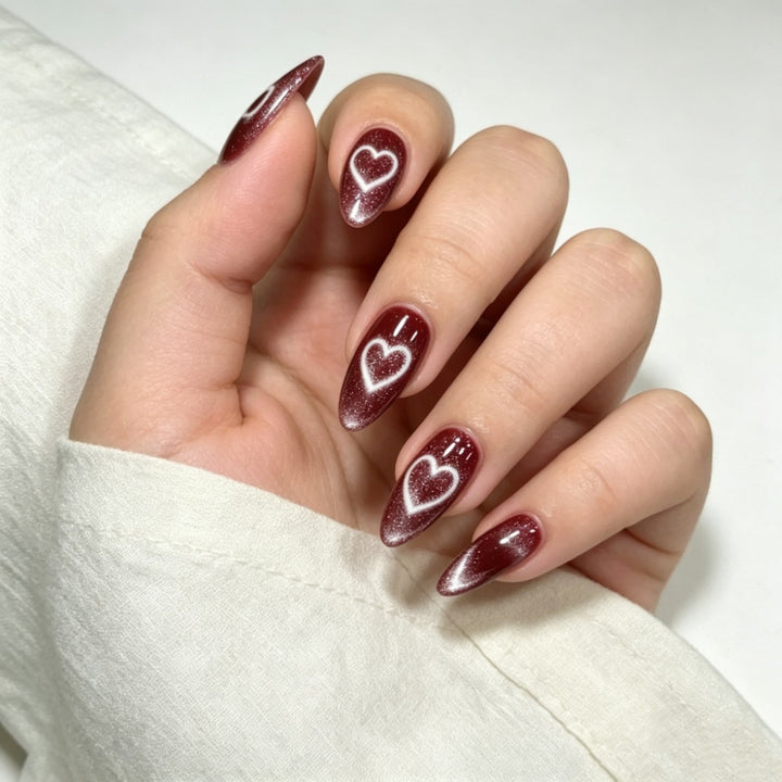 Heart-Designed Glamorous Press-On Nails Bowlift
