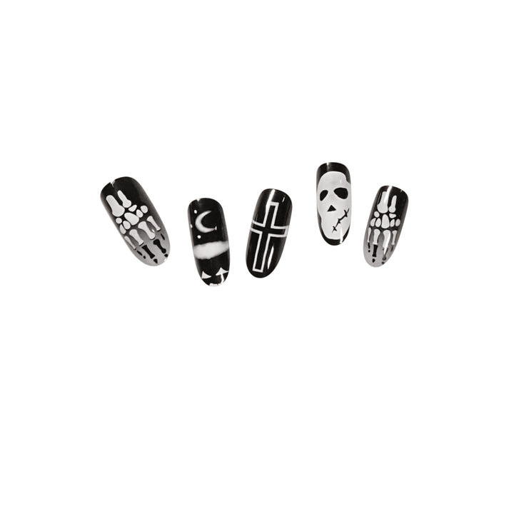 Creative Halloween Nail Art Bowlift