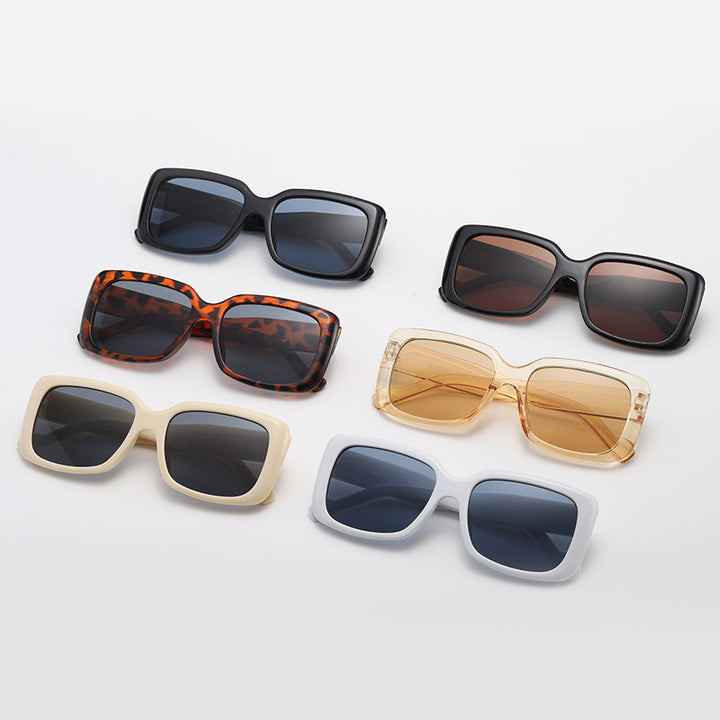 Women's fashionable square sunglasses with transparent frame and innovative design Bowlift