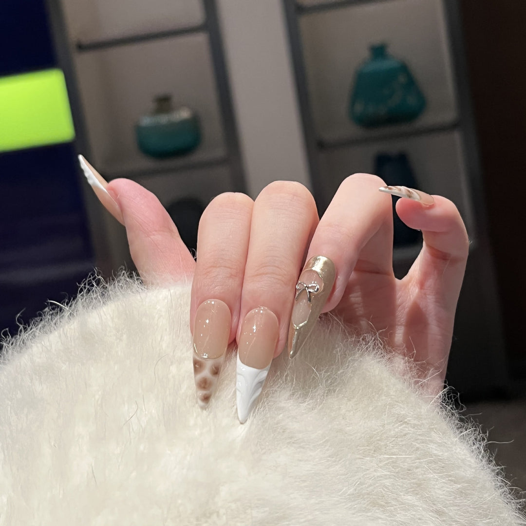Decorative Stiletto Press-On Nail Art Set with Unique Design Elements Bowlift