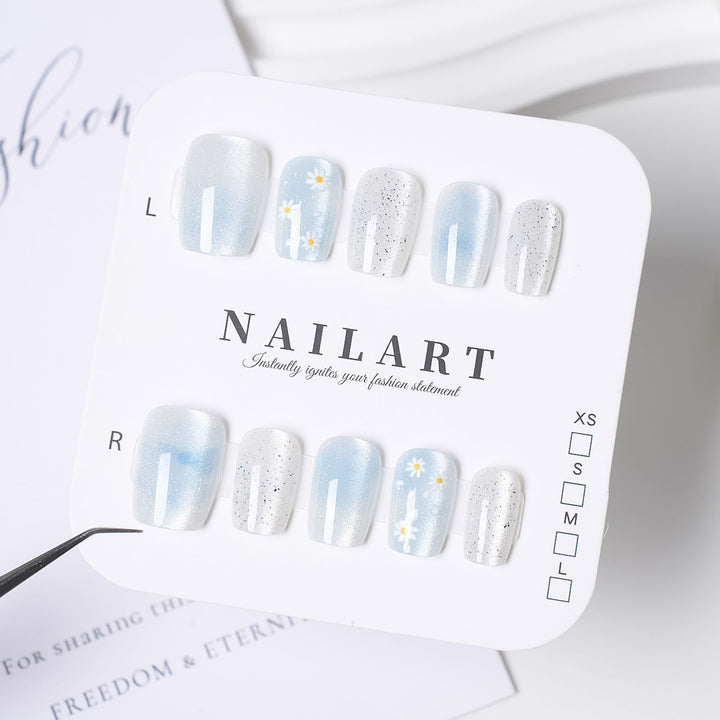 Creative Cartoon-Themed Press-On Nails Bowlift