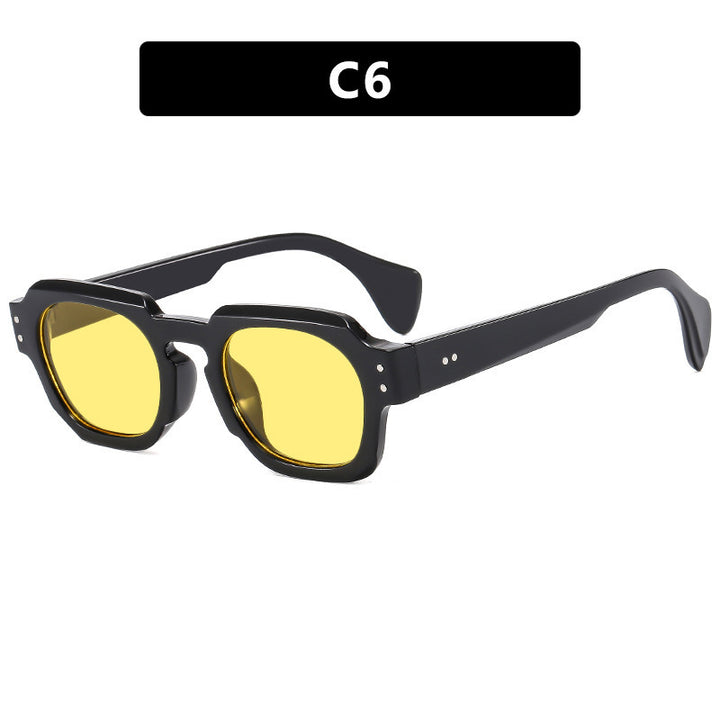 Ladies fashionable sunglasses in eye-catching tortoiseshell design Bowlift