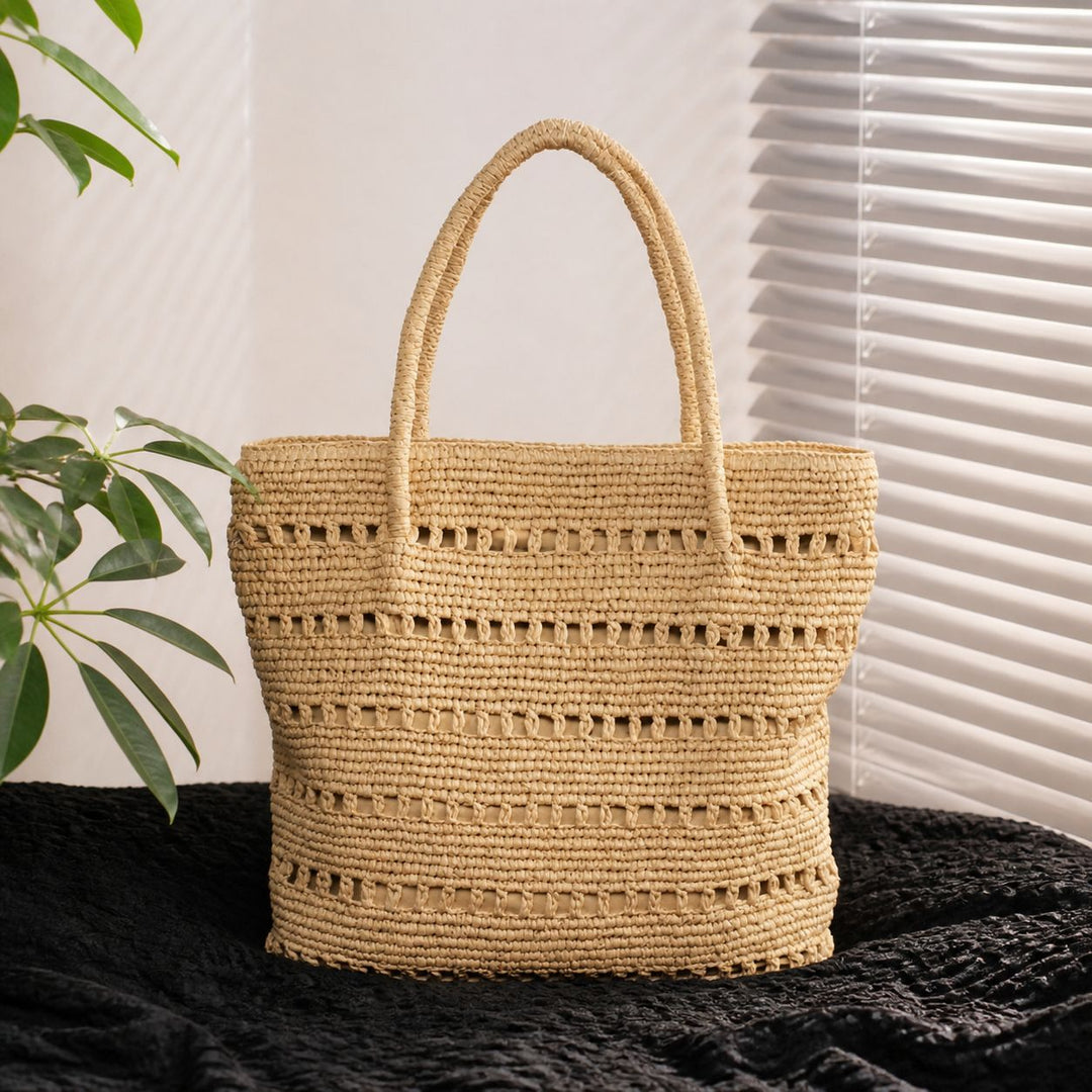 Handcrafted beach bag with open woven pattern Bowlift