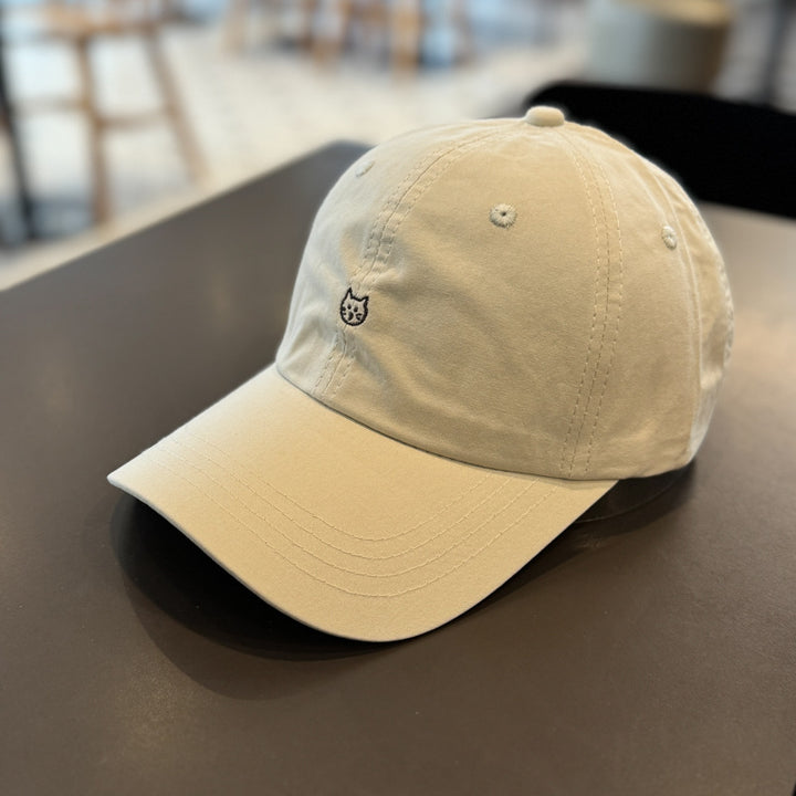 Unisex Cute Cat Embroidered Baseball Cap Bowlift