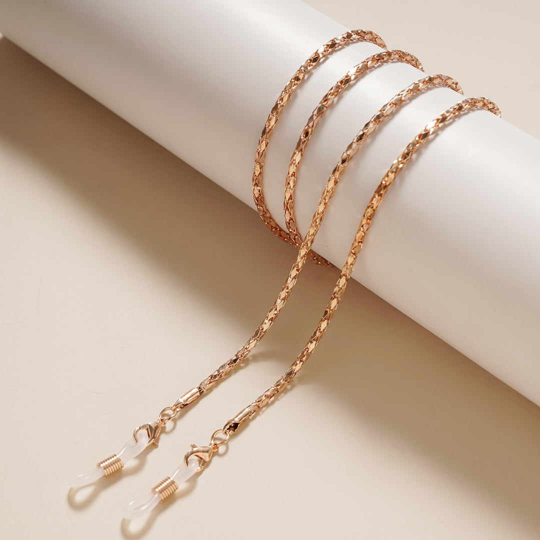 Elegant Pearl-Embellished Chain Bowlift