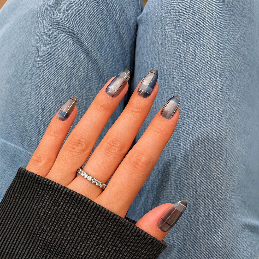 Stylish Geometric Nail Art Extensions Bowlift