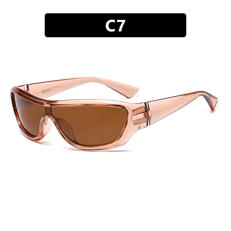 Women’s Sports Sunglasses with Ergonomic Design and Protective Lenses Bowlift