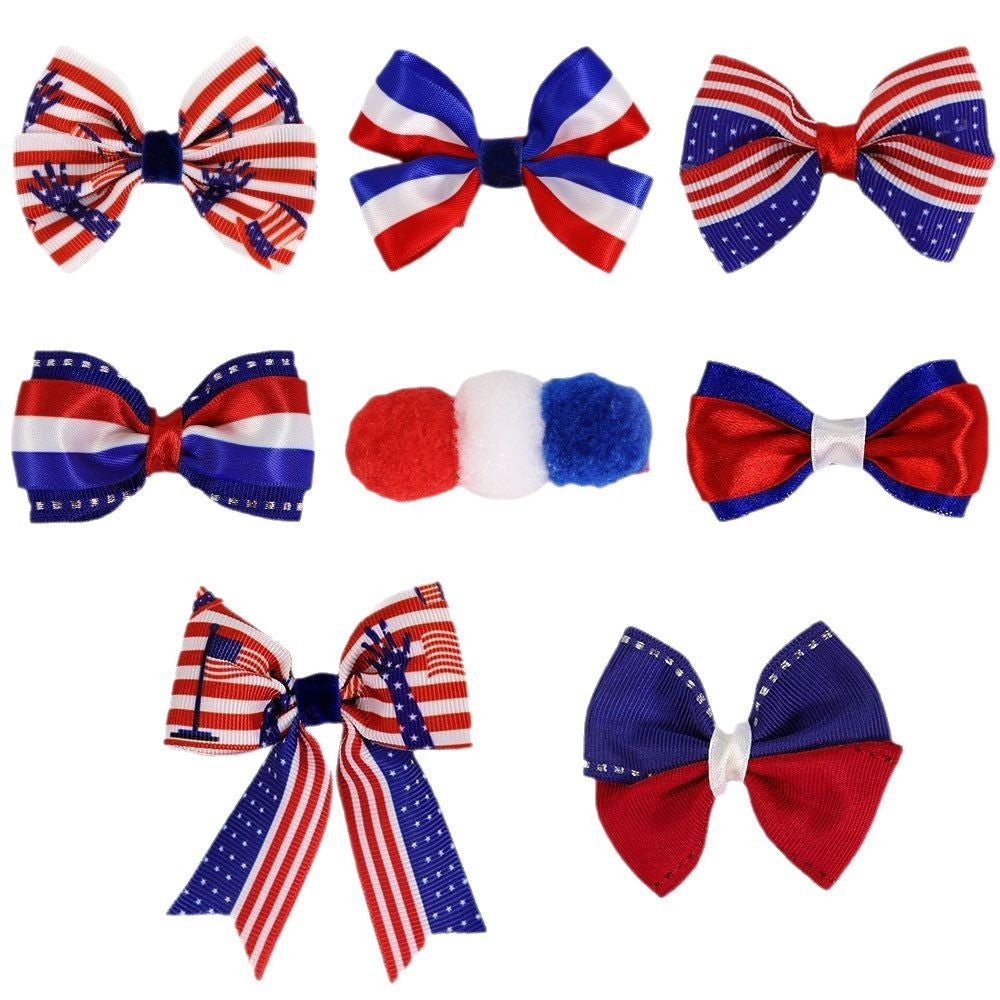 Ladies small pleated hair bow made of grosgrain ribbon with medium knot and mini alligator clip Bowlift