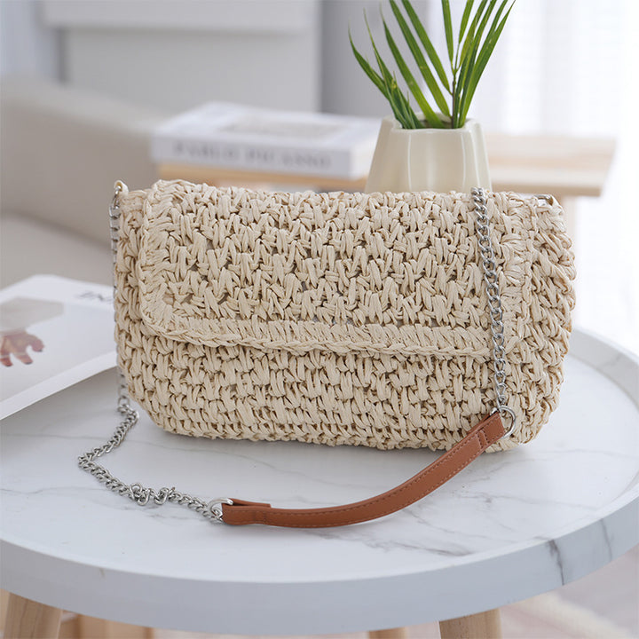 Handmade shoulder bag with metallic accents Bowlift