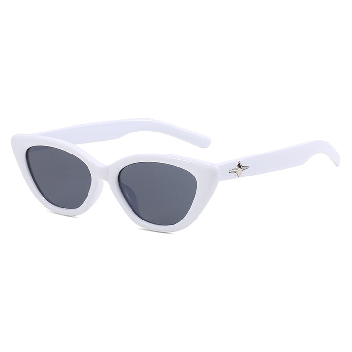 Ladies Cat-Eye Glasses with stylish design Bowlift
