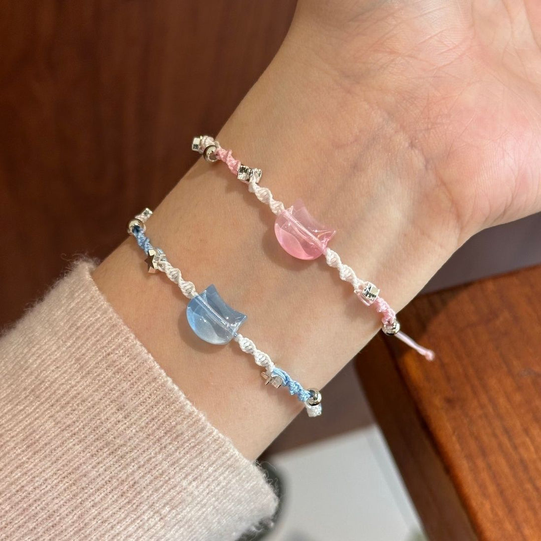 Adjustable Cat-Themed Charm Bracelet Bowlift