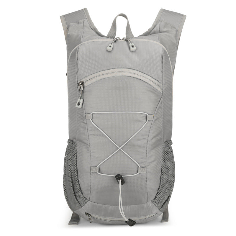 Unisex nan lightweight daypack with hydration system compatibility, breathable mesh side pockets and elastic cord attachment Bowlift