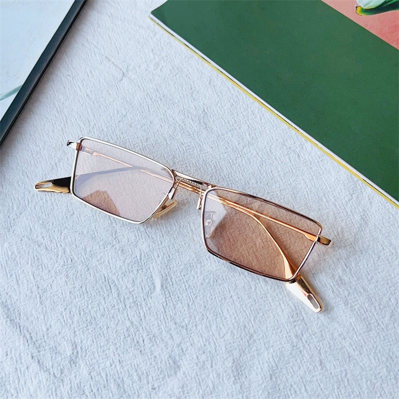 Fashion-Forward Geometric Frame Sunglasses Bowlift