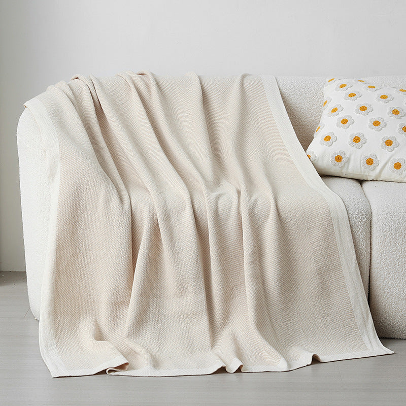 Women's Elegant Snuggle Blanket made of Soft Knit with Geometric Pattern Bowlift