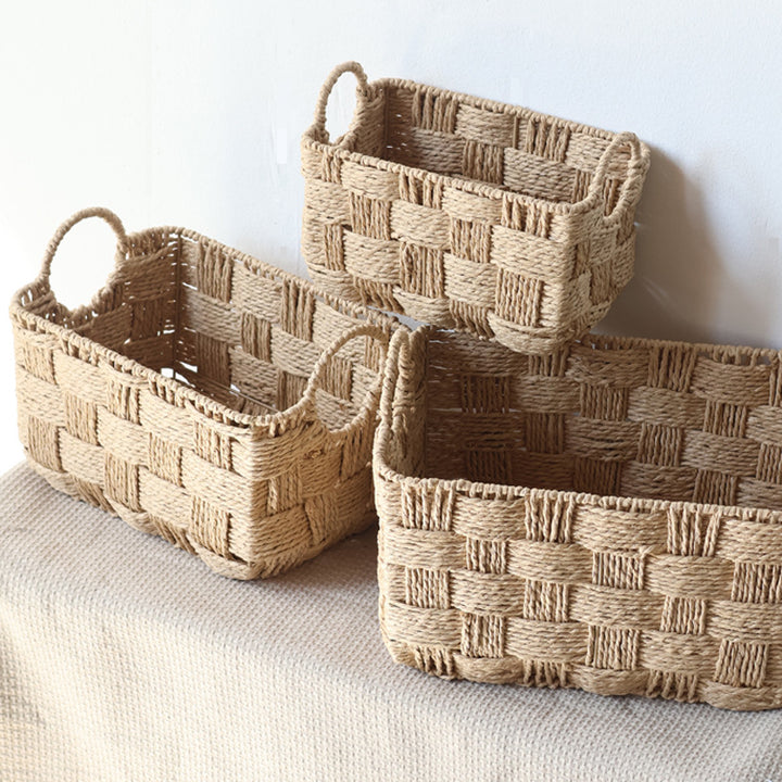 Structured storage basket made of natural material Bowlift