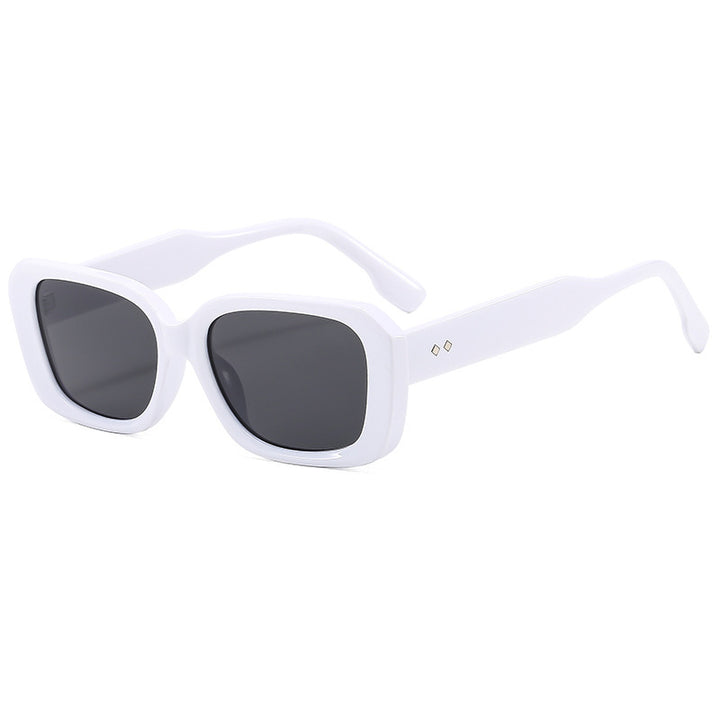 Ladies Oversized Sunglasses in Elegant Design Bowlift