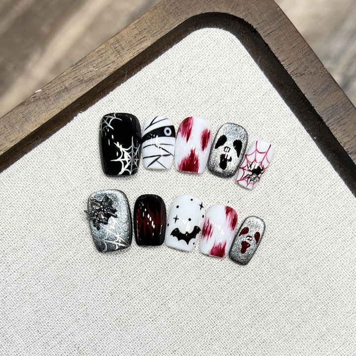 Decorative Floral Stiletto Press-On Nail Set Bowlift