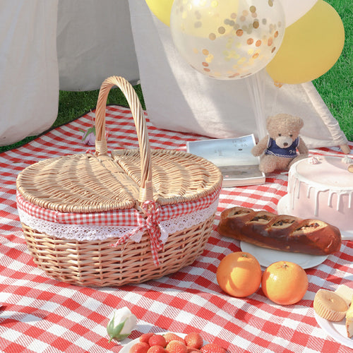 Women's basket with decorative fabric trim and practical carrying handle Bowlift