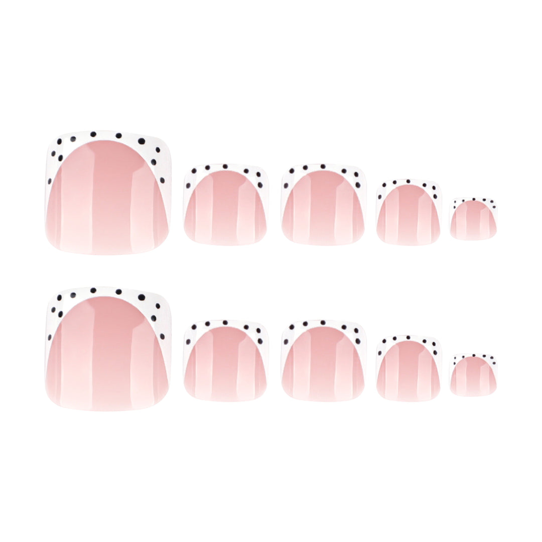 Artistic toenail art with stylish lace design Bowlift
