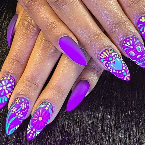 Creative Nail Art Bowlift
