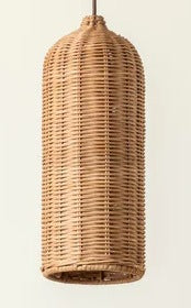 Handmade pendant light made of braided rattan Bowlift