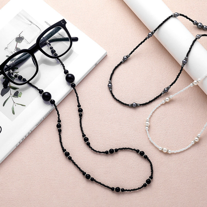 Beaded Eyewear Chain Bowlift