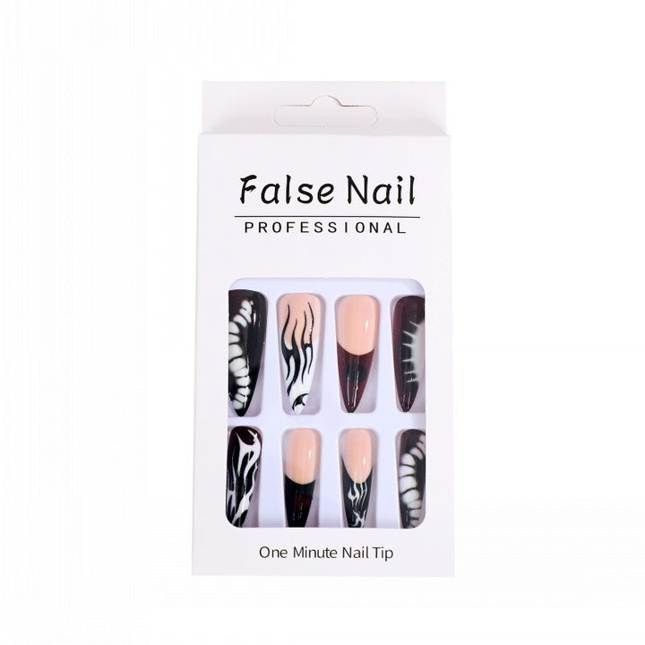 Artificial nails with creative black-and-white pattern Bowlift