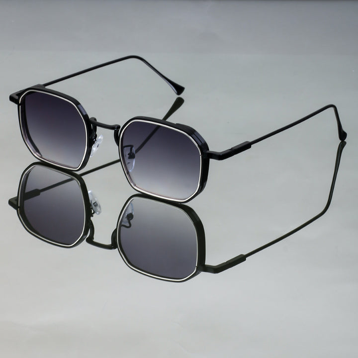 Women's fashionable sunglasses with stylish, square frame and UV protection Bowlift