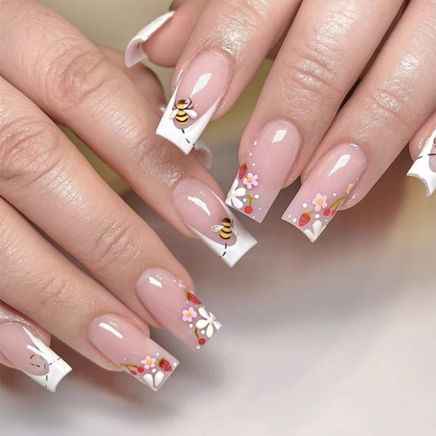 Decorative Floral Press-On Nail Art Set with 3D Flower Accents Bowlift