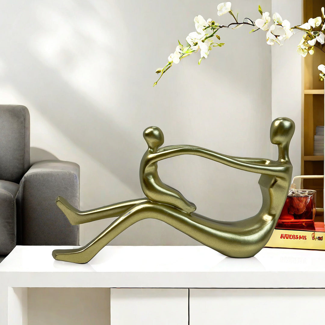 Stylish sculpture with intertwined figures Bowlift