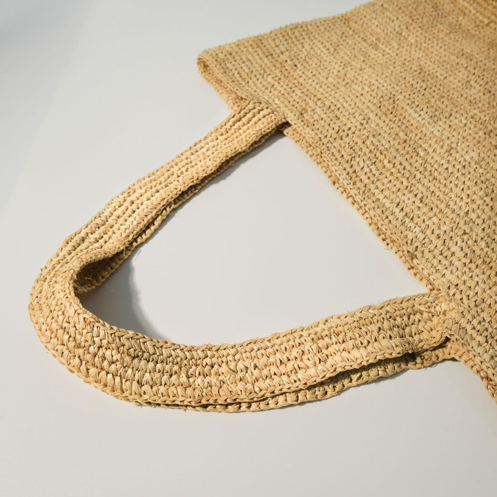 Handmade Straw Tote Bowlift