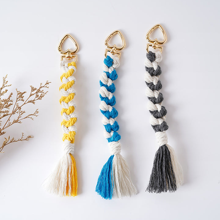 Decorative Macramé Keychain Holder Bowlift