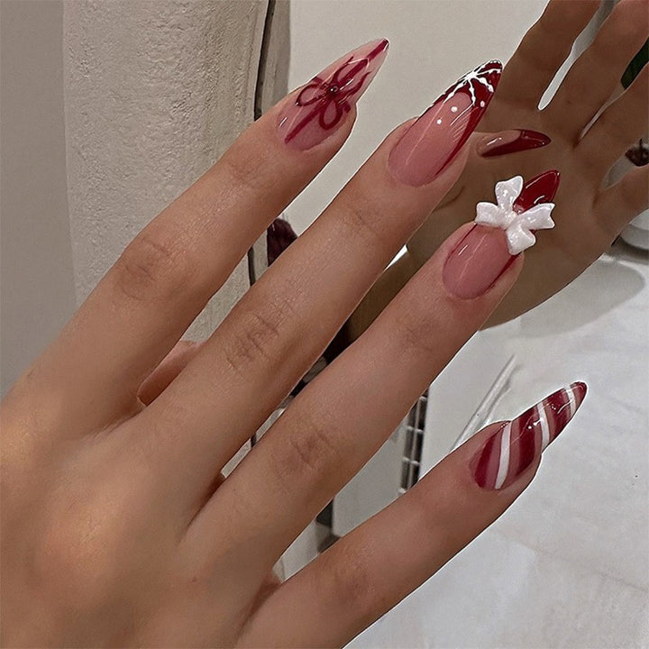 Artificial nail tips with ombre design Bowlift