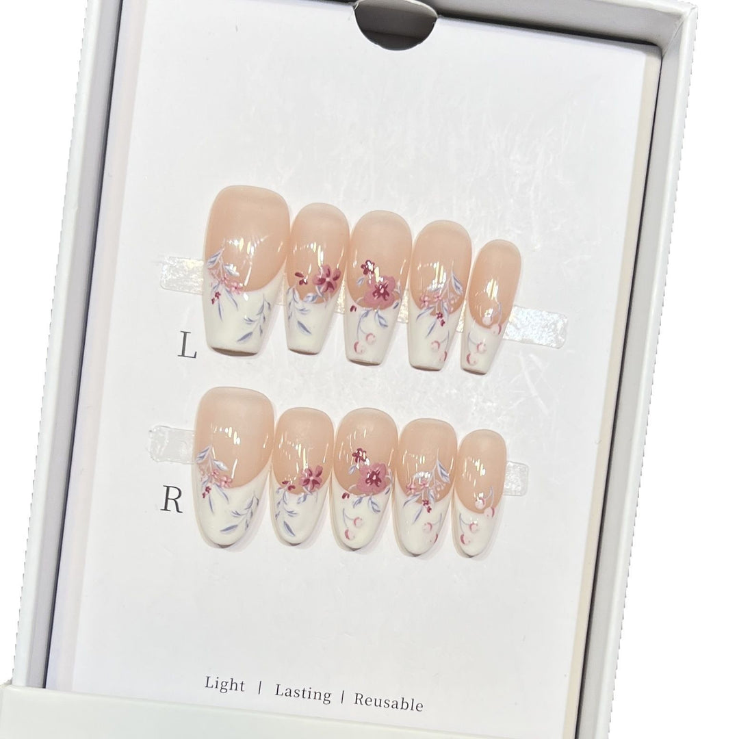 Floral Design Stiletto Press-On Nails Bowlift