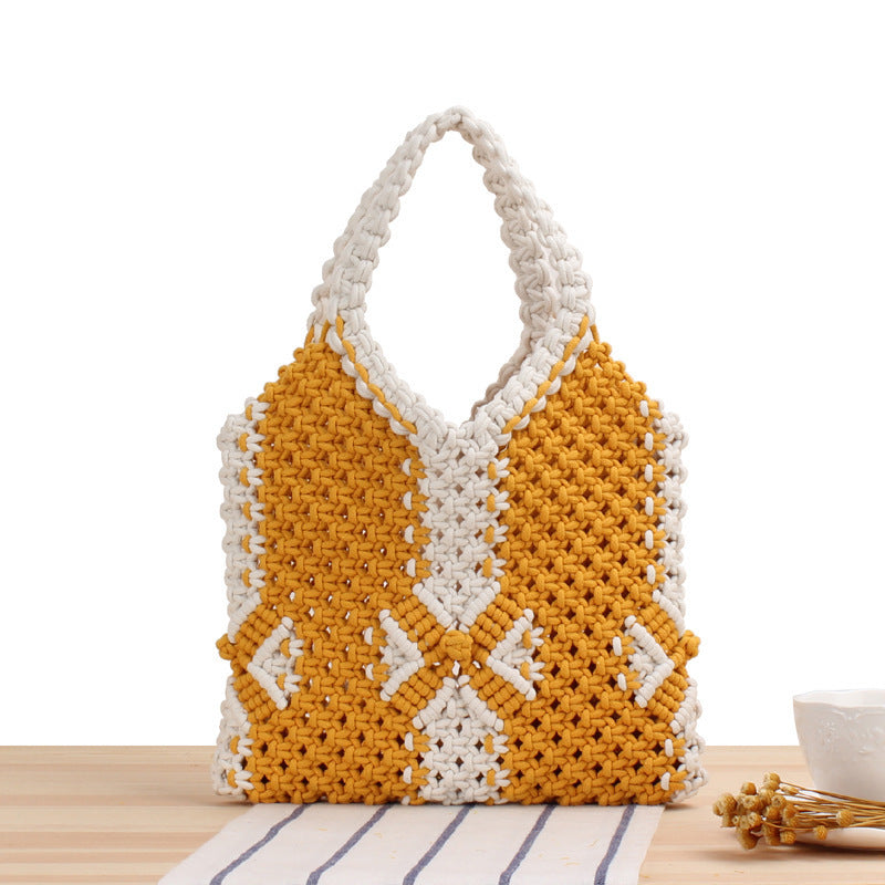Handmade macrame bag with stylish design Bowlift