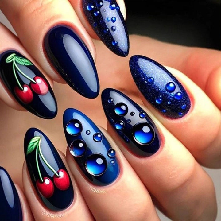 Artful Nail Tips Set with Leaf Accents Bowlift