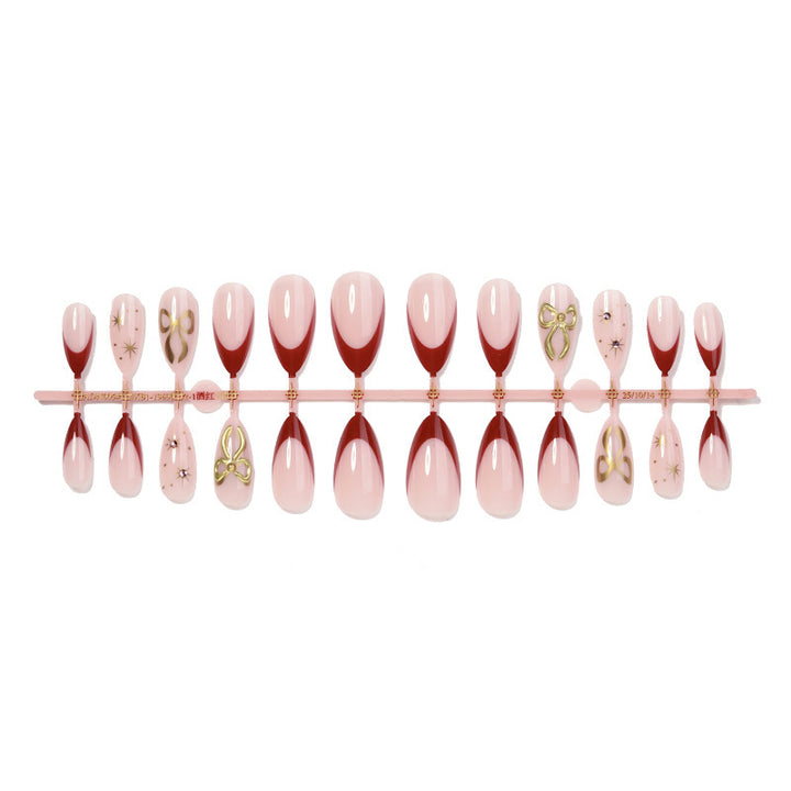 Artful nail set with glitter and heart design Bowlift
