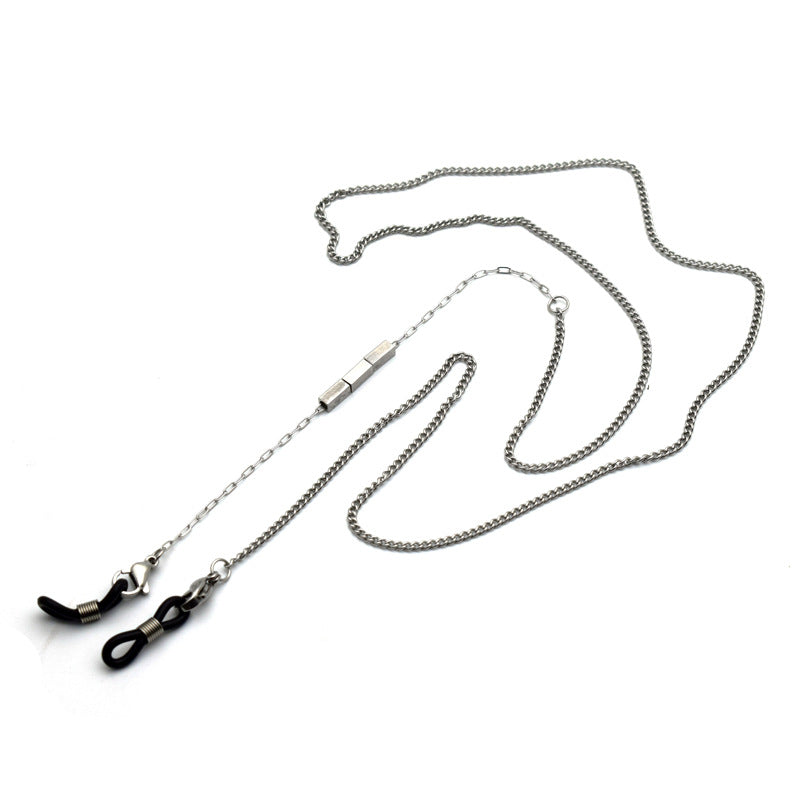 Stylish Geometric Chain Eyewear Holder Bowlift