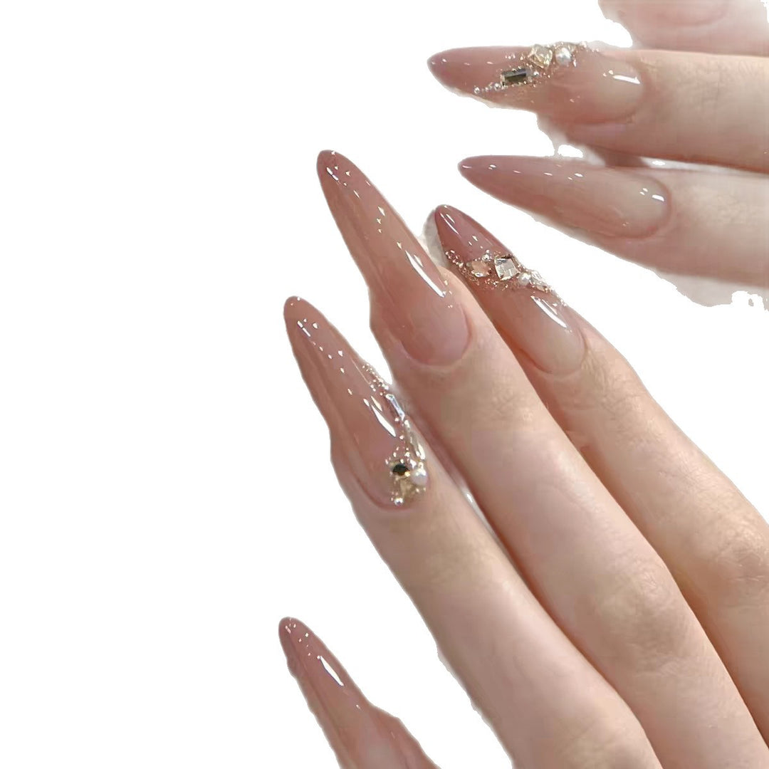 Glamorous Press-On Nail Art Set Bowlift