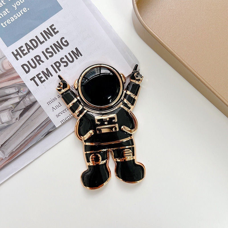 Astronaut Brooch Bowlift