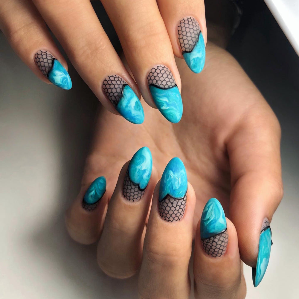 Carefully Designed Art Nails Bowlift
